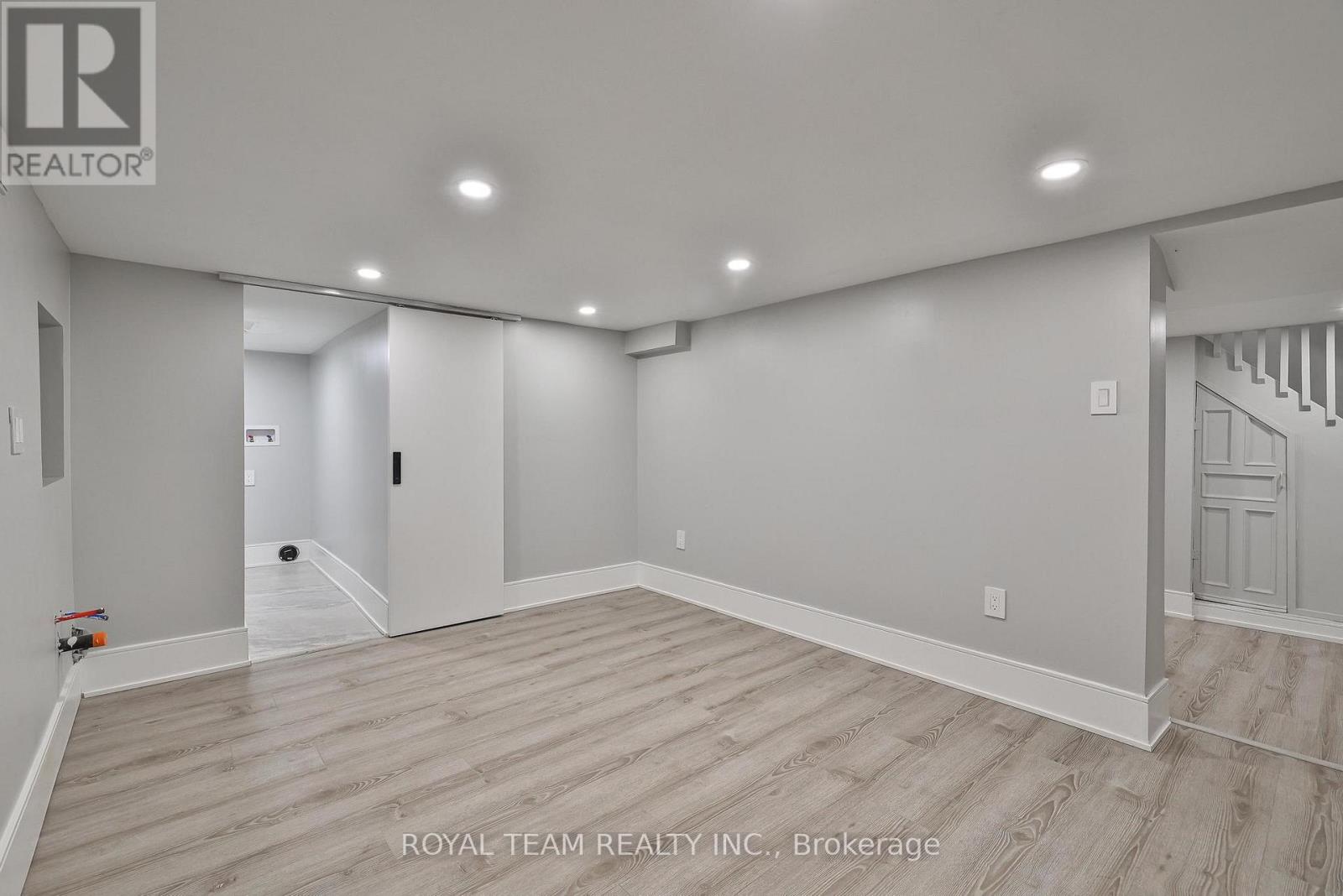 150 St Johns Road, Toronto, Ontario  M6P 1T9 - Photo 37 - W12428881