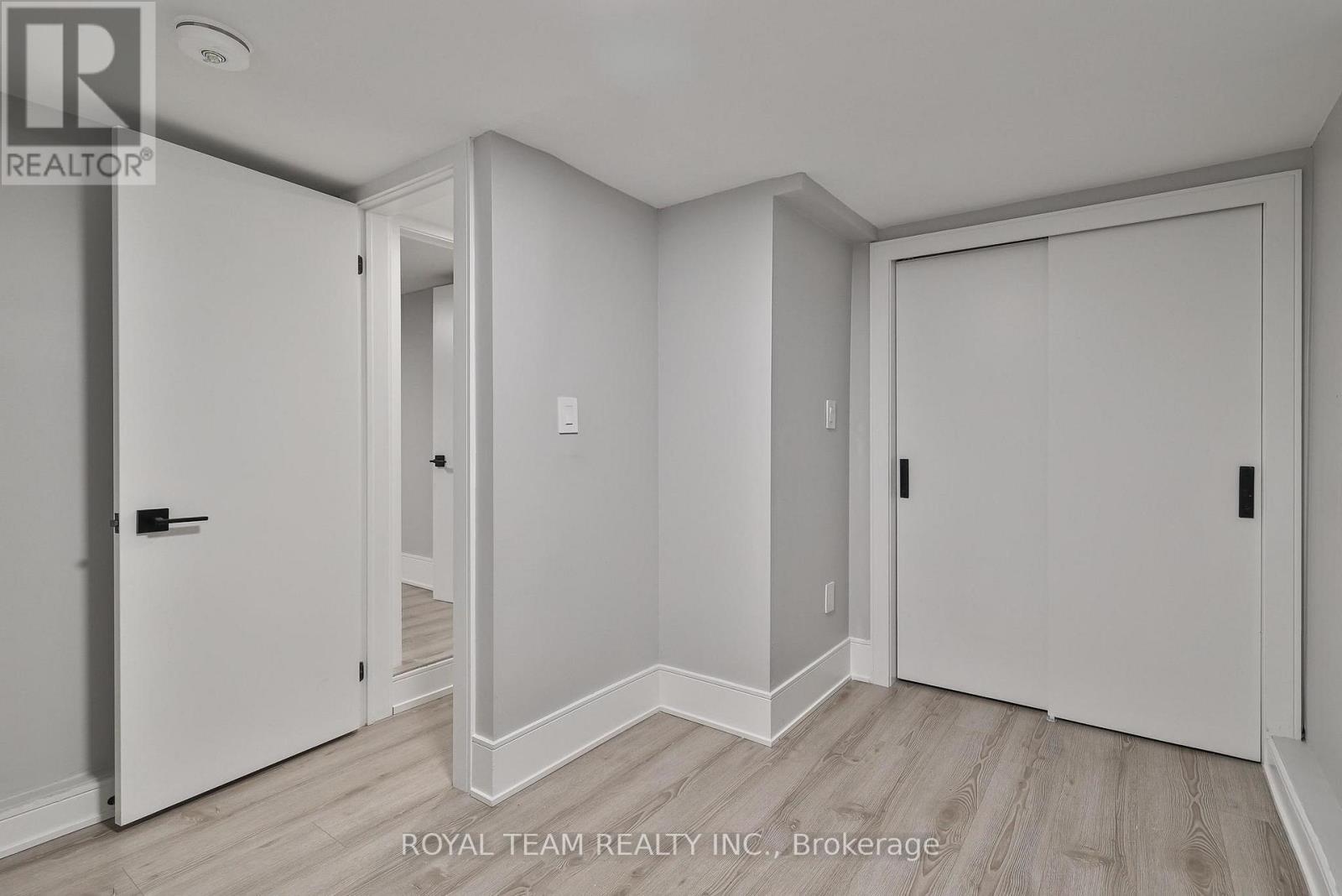 150 St Johns Road, Toronto, Ontario  M6P 1T9 - Photo 40 - W12428881