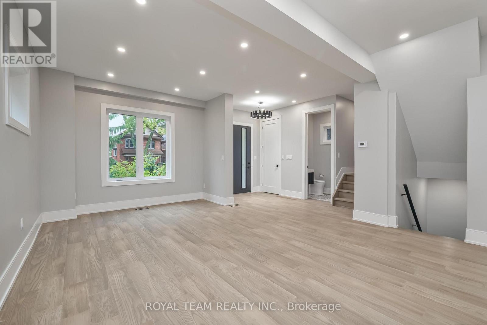 150 St Johns Road, Toronto, Ontario  M6P 1T9 - Photo 5 - W12428881