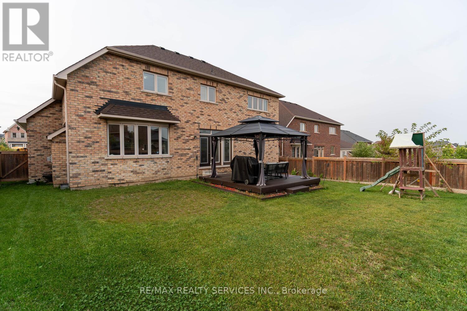 28 Stonegate Avenue, Mono, Ontario  L9W 6X1 - Photo 24 - X12428848