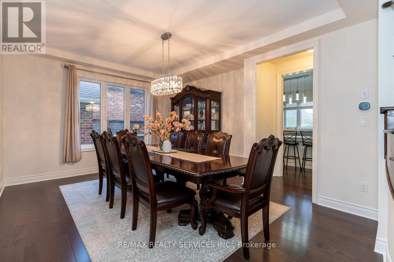 28 Stonegate Avenue, Mono, Ontario  L9W 6X1 - Photo 8 - X12428848