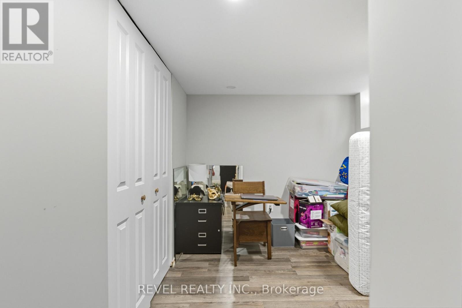 207 Auburn Avenue, Hamilton, Ontario  L8K 3B4 - Photo 24 - X12428871