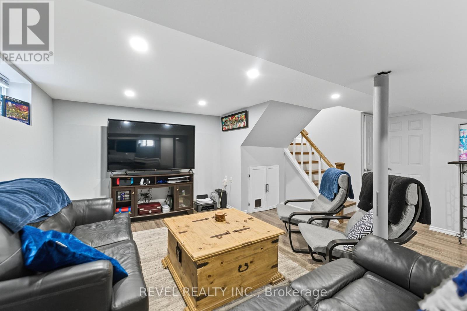207 Auburn Avenue, Hamilton, Ontario  L8K 3B4 - Photo 30 - X12428871