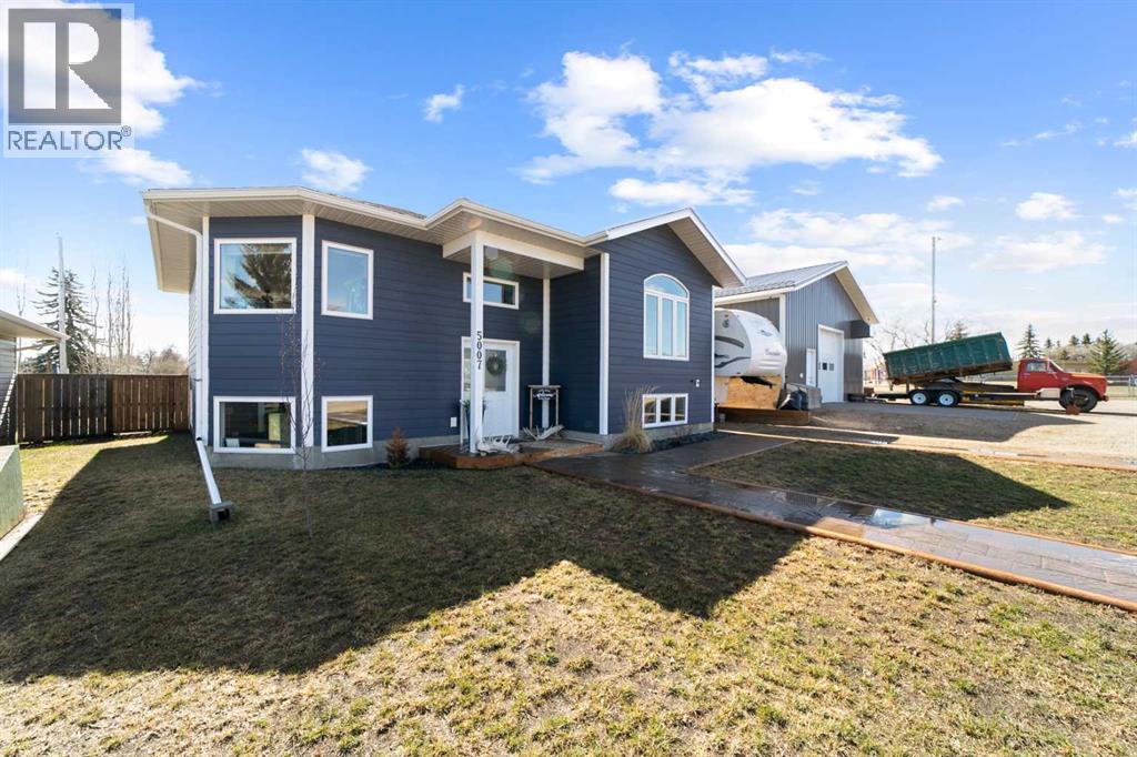 5007 52 Street, Amisk, Alberta  T0B 0B0 - Photo 3 - A2214993