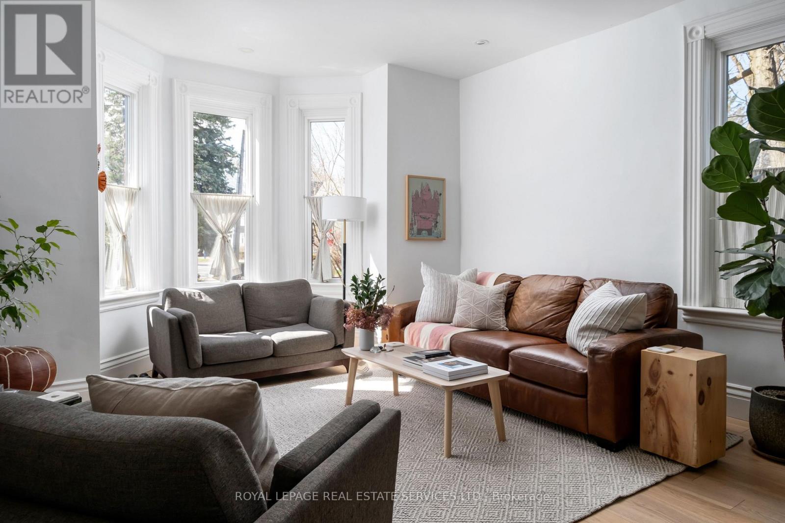 169 Rupert Avenue, Whitchurch-Stouffville, Ontario  L4A 1B5 - Photo 14 - N12374273