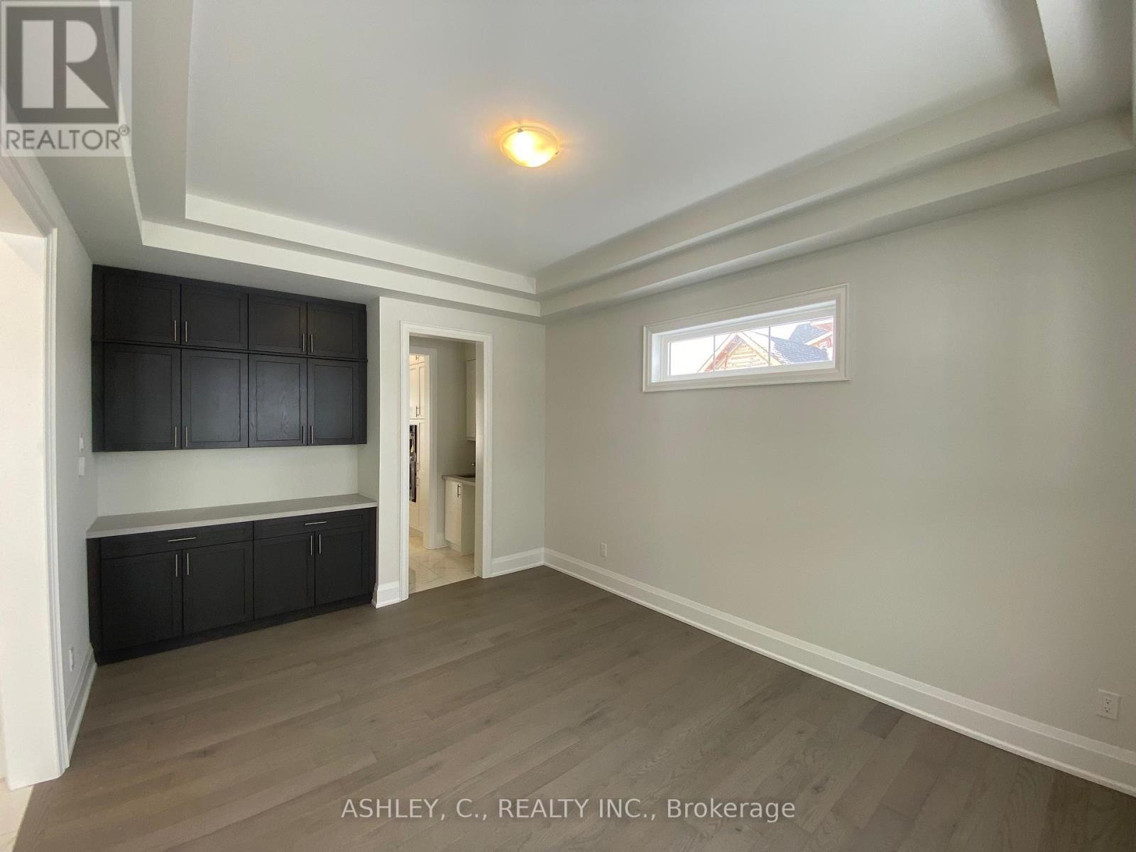 98 William Crisp Drive, Caledon, Ontario  L7K 2R7 - Photo 6 - W12166885