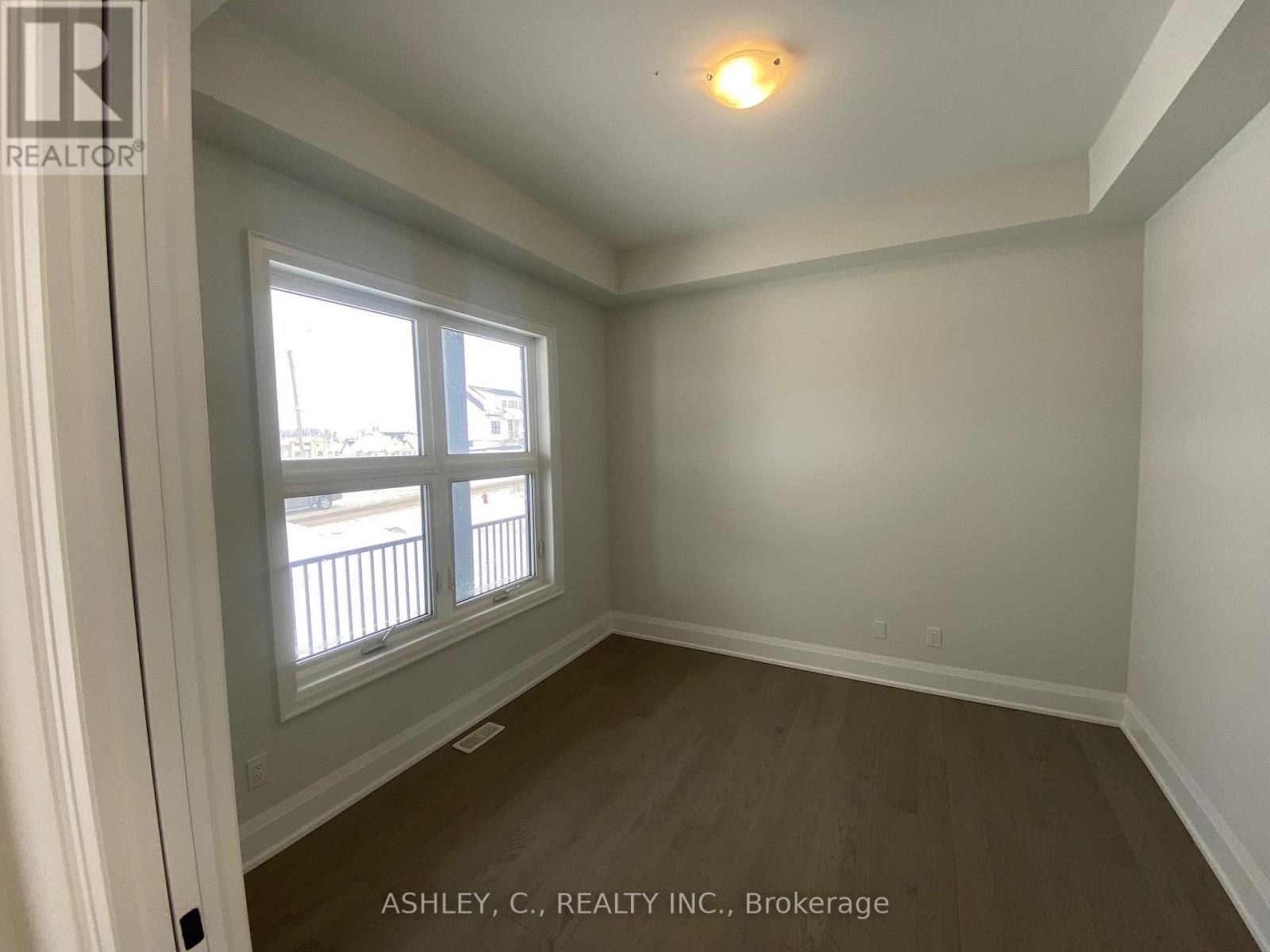 98 William Crisp Drive, Caledon, Ontario  L7K 2R7 - Photo 8 - W12166885