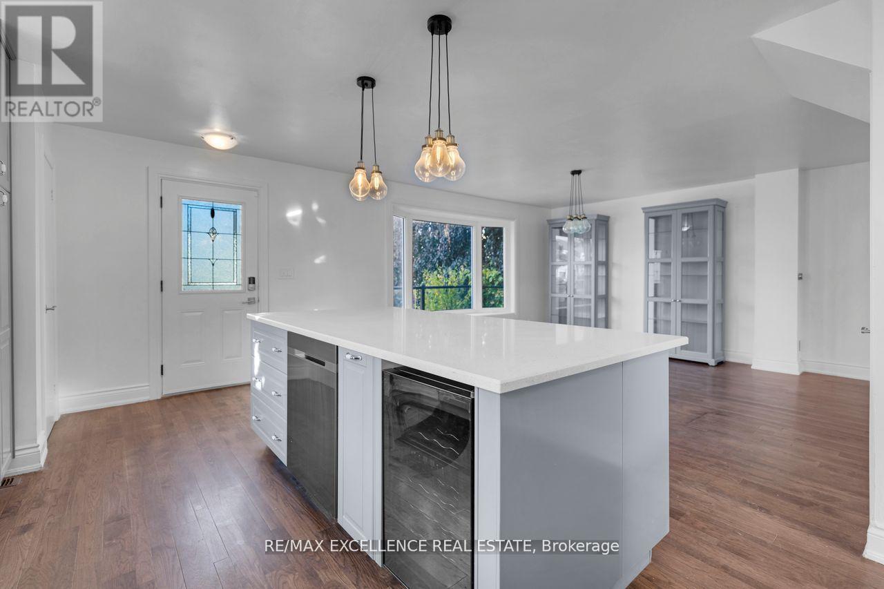 Unknown Address, ,     - Photo 10 - W12400665