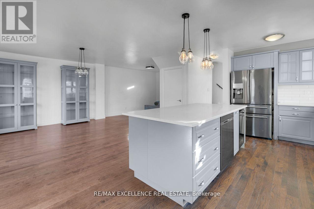 Unknown Address, ,     - Photo 6 - W12400665