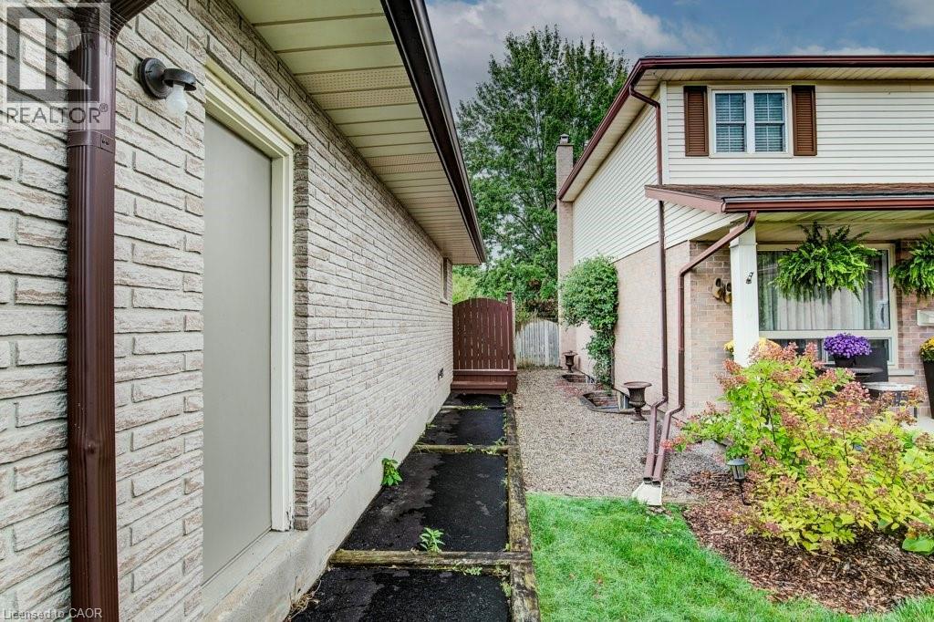 291 Biehn Drive, Kitchener, Ontario  N2R 1B6 - Photo 42 - 40771065