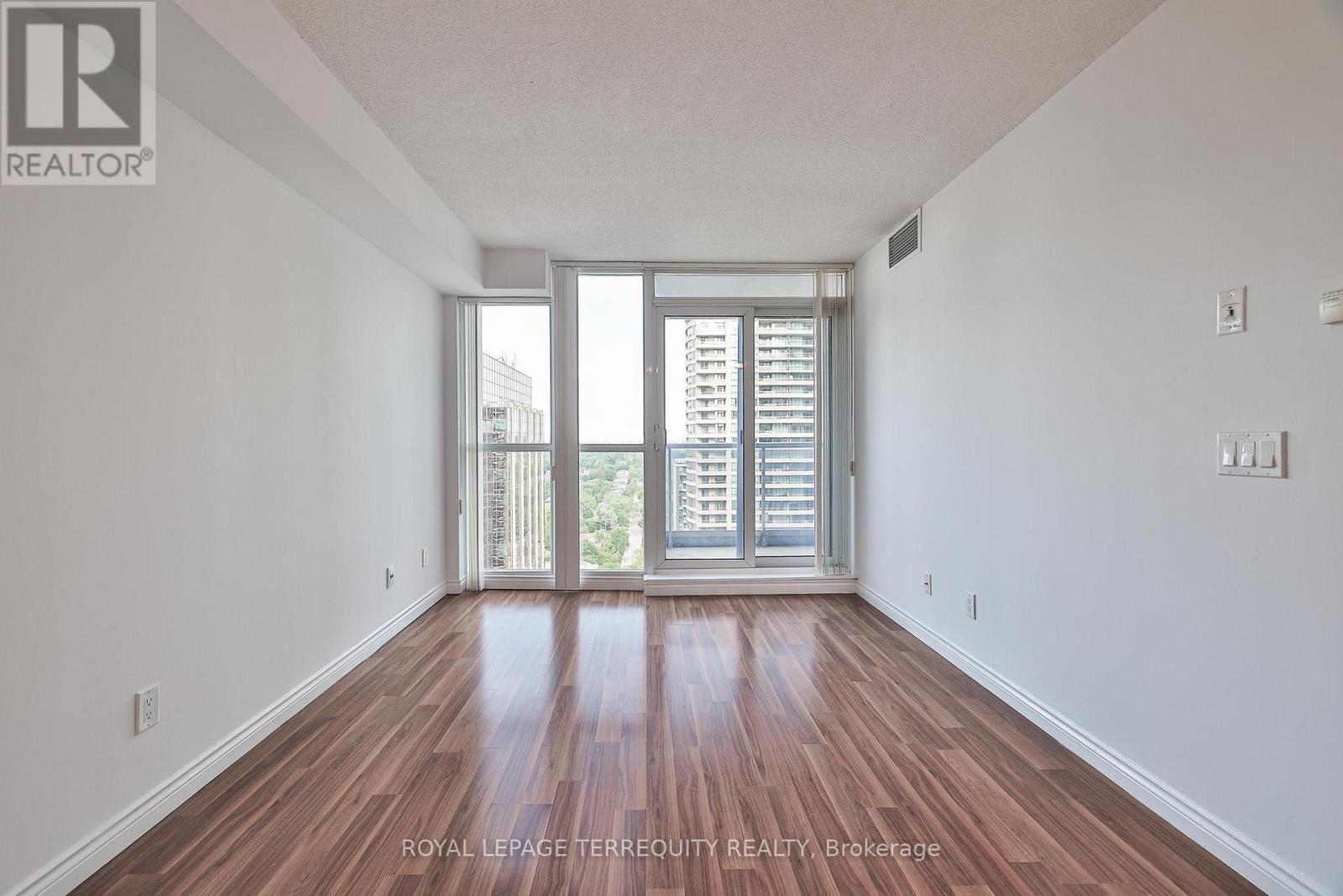 2706 - 4968 Yonge Street, Toronto, Ontario  M2N 7G9 - Photo 16 - C12428968