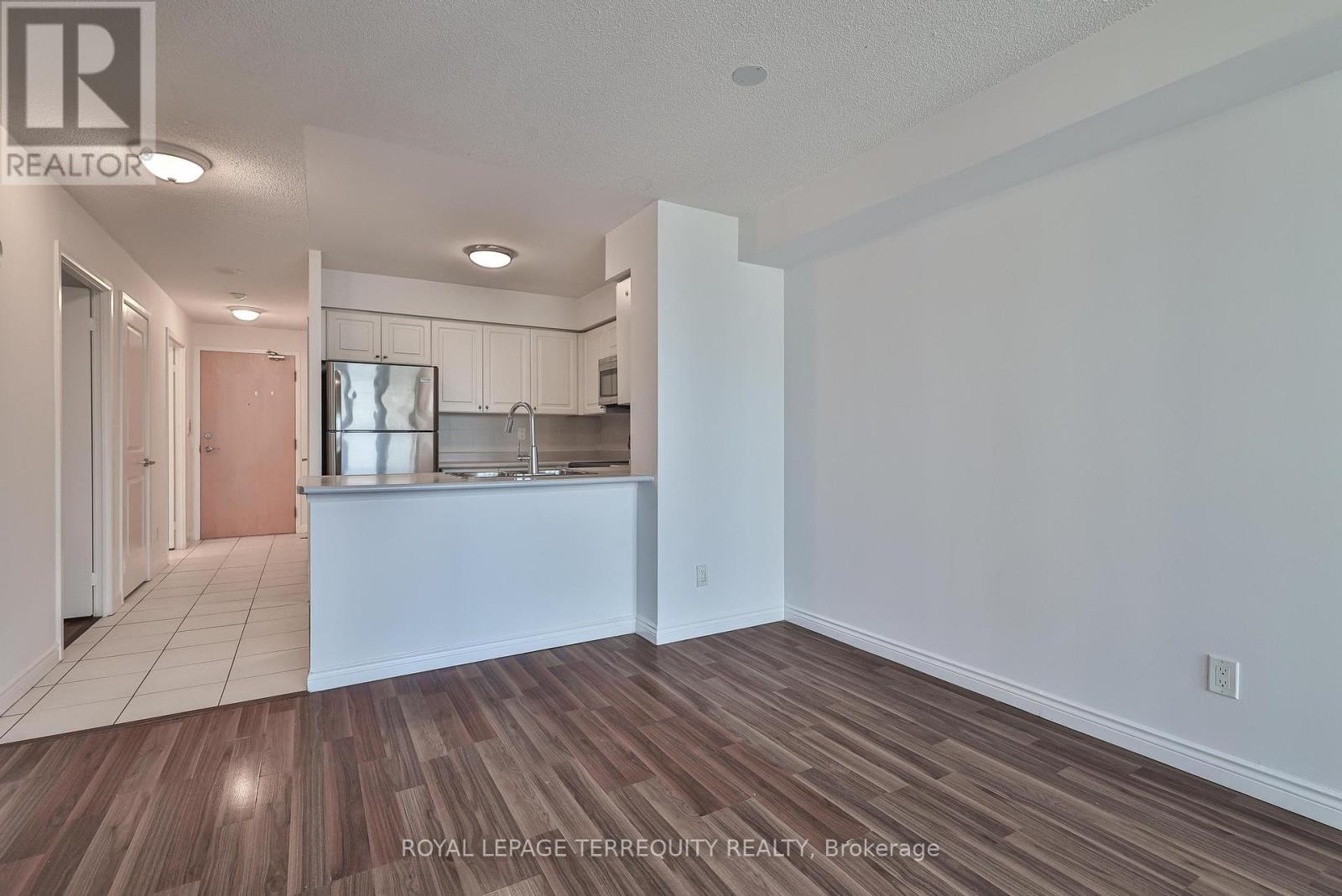 2706 - 4968 Yonge Street, Toronto, Ontario  M2N 7G9 - Photo 22 - C12428968