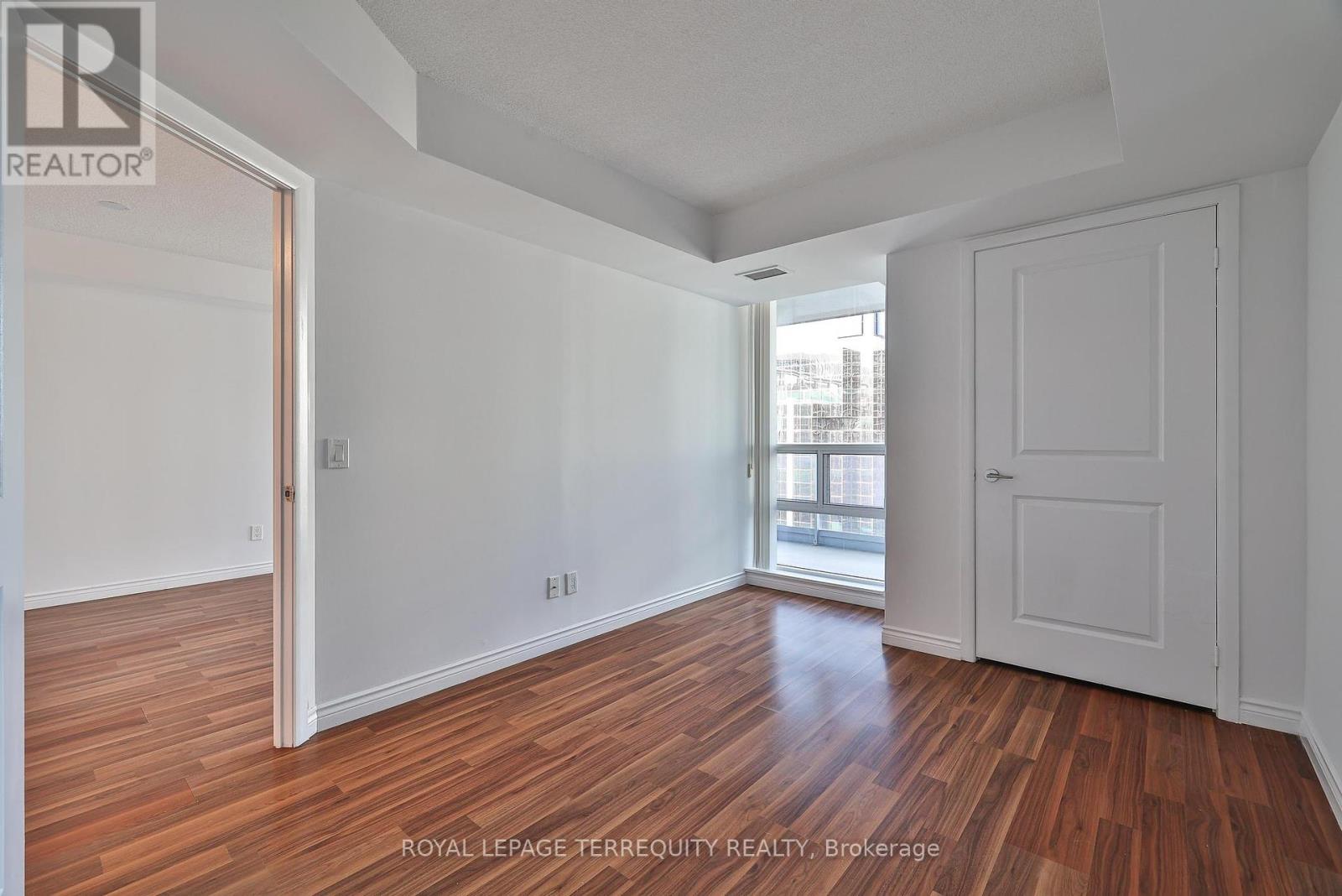 2706 - 4968 Yonge Street, Toronto, Ontario  M2N 7G9 - Photo 25 - C12428968