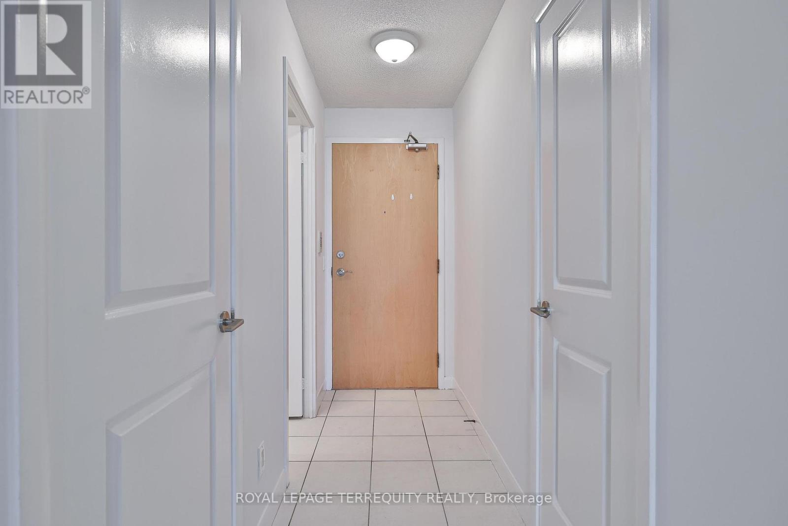 2706 - 4968 Yonge Street, Toronto, Ontario  M2N 7G9 - Photo 36 - C12428968