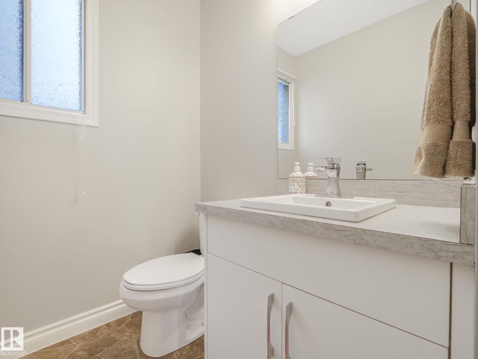 3515 42 Av Nw, Edmonton, Alberta  T6L 5C7 - Photo 13 - E4459664