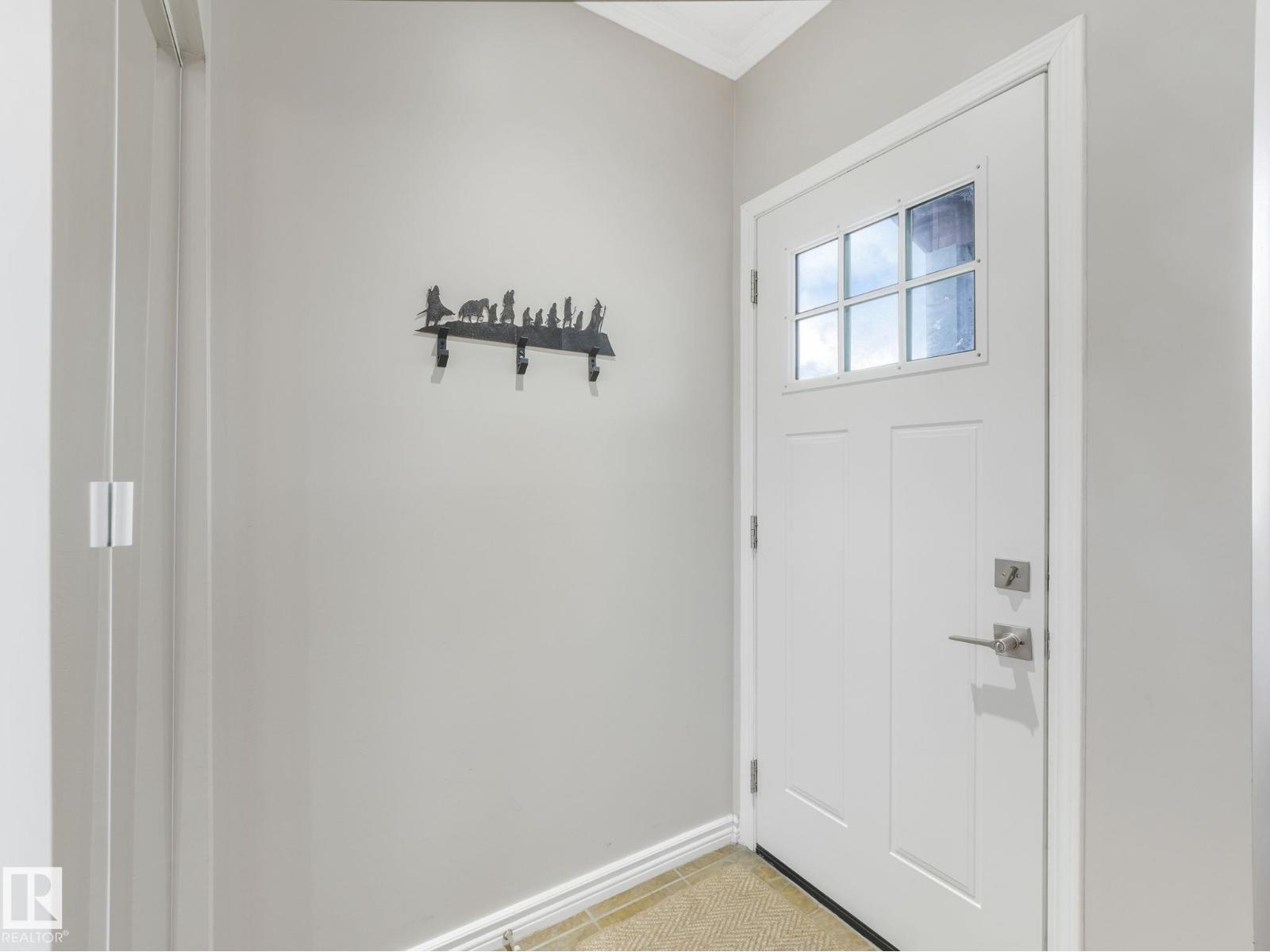 3515 42 Av Nw, Edmonton, Alberta  T6L 5C7 - Photo 6 - E4459664