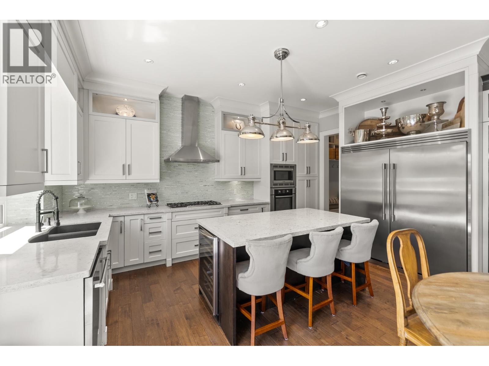 5898 COVE REACH ROAD, Delta, British Columbia