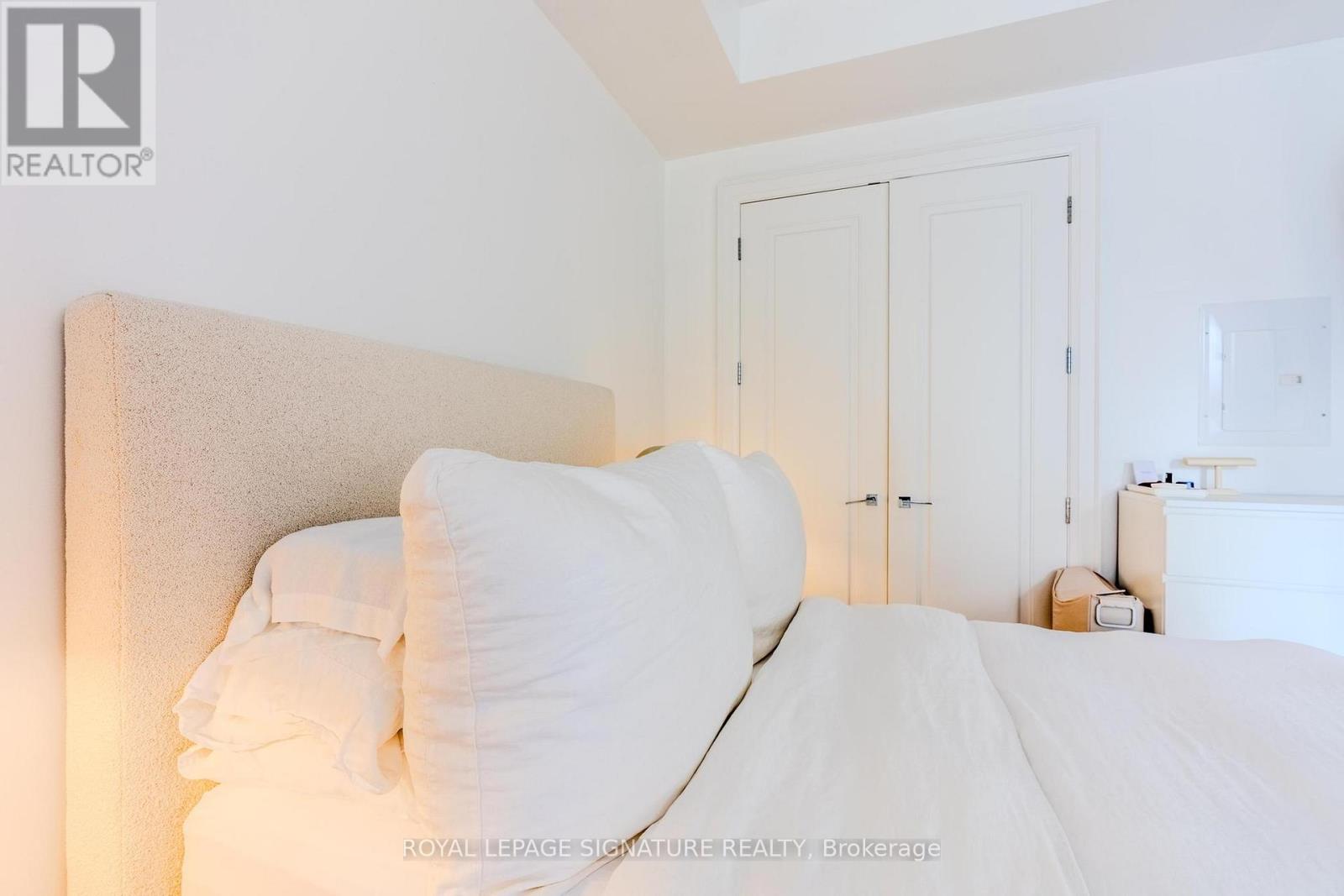 305 - 88 Davenport Road, Toronto, Ontario  M5R 0A5 - Photo 22 - C12428205