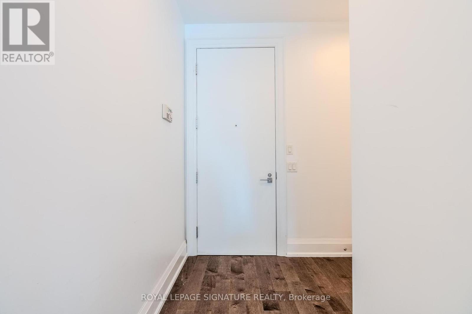 305 - 88 Davenport Road, Toronto, Ontario  M5R 0A5 - Photo 2 - C12428205