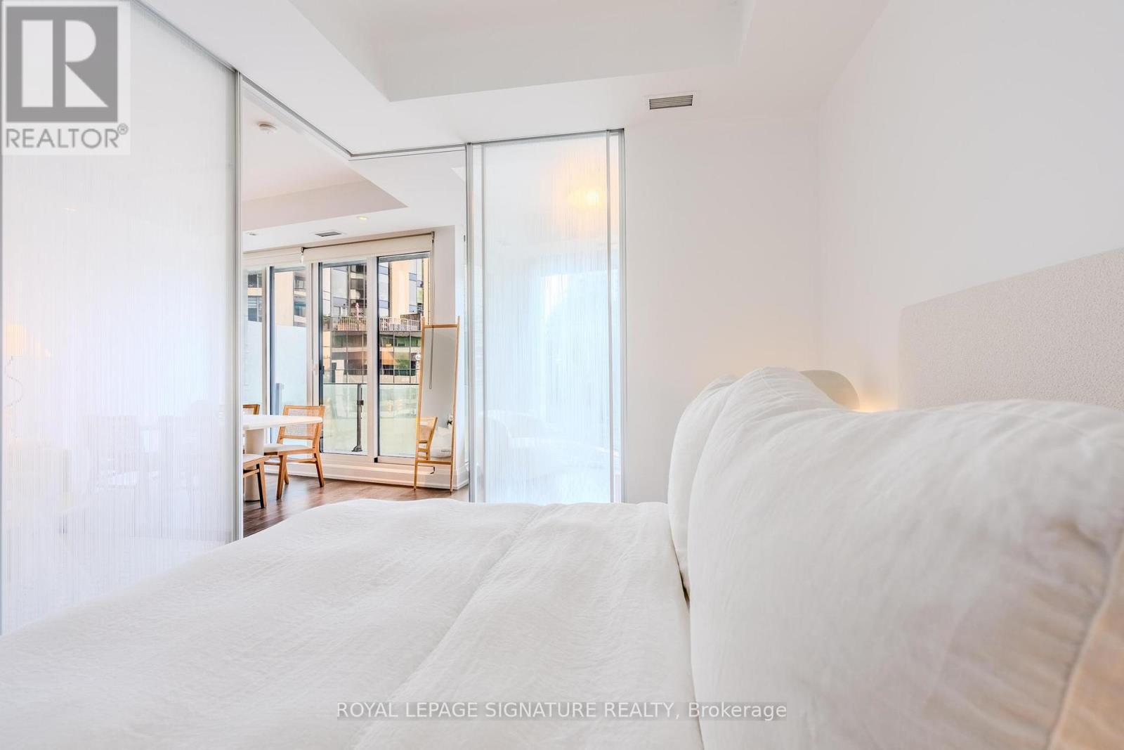 305 - 88 Davenport Road, Toronto, Ontario  M5R 0A5 - Photo 23 - C12428205