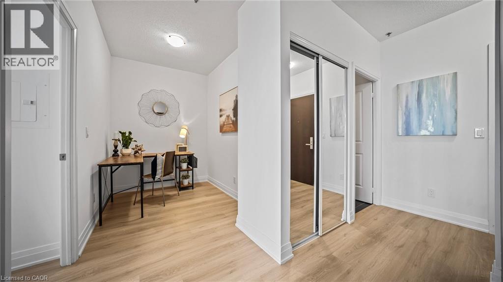 55 Speers Road Unit# 1008, Oakville, Ontario  L6K 0H9 - Photo 11 - 40773286