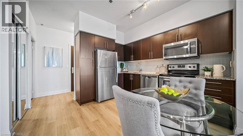 55 Speers Road Unit# 1008, Oakville, Ontario  L6K 0H9 - Photo 2 - 40773286
