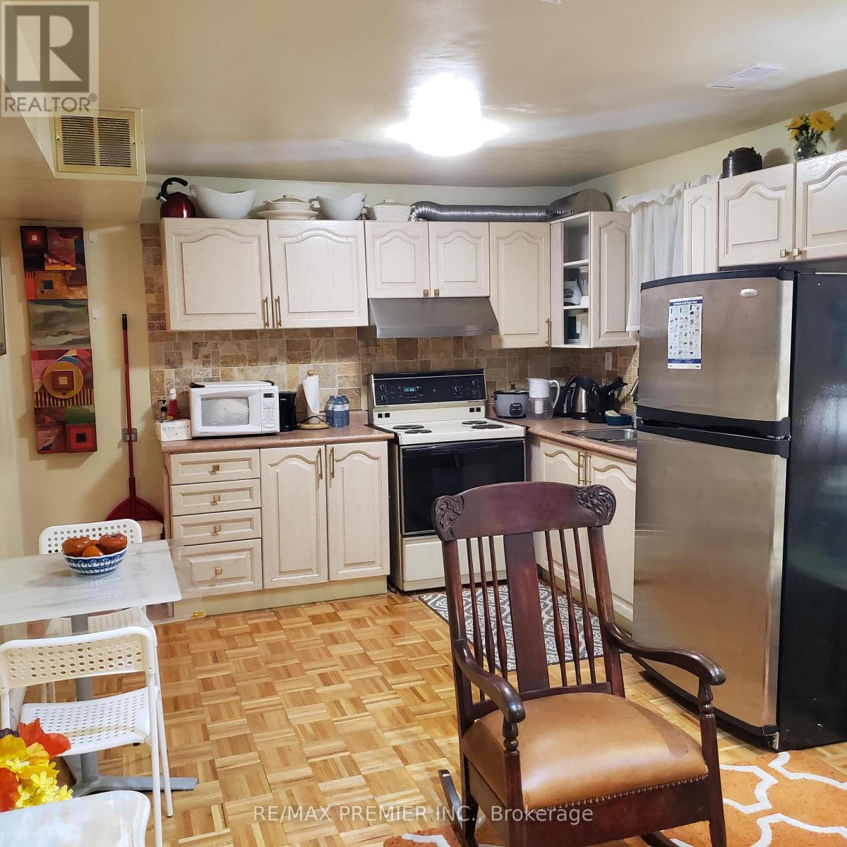 28 Rotary Drive, Toronto, Ontario  M1B 2J1 - Photo 2 - E12428967