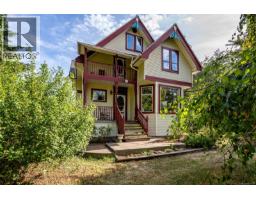 5068 Island Hwy N Courtenay North