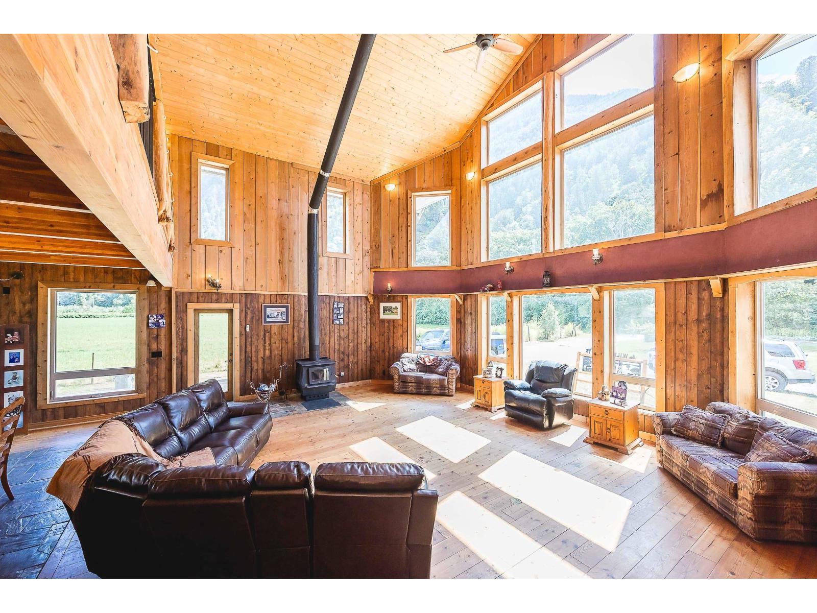 58261 Fancher Road, Laidlaw, Laidlaw, British Columbia  V0X 1L2 - Photo 10 - R3052590