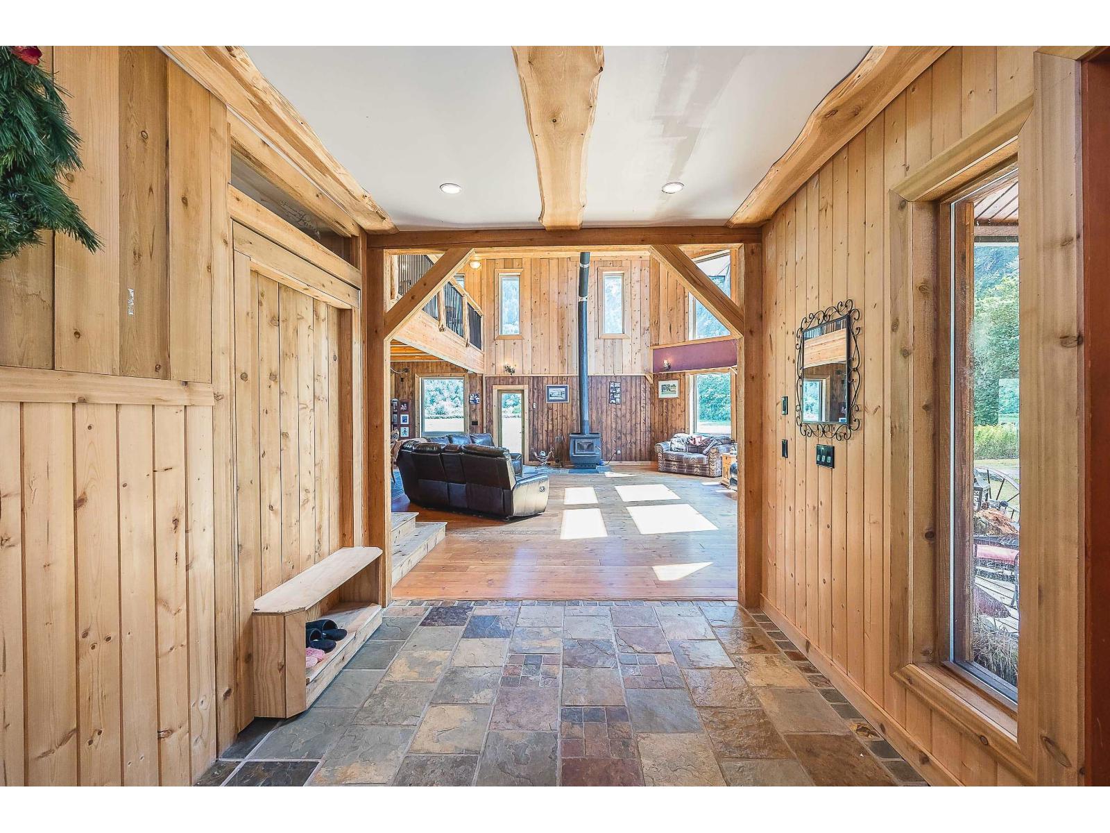 58261 Fancher Road, Laidlaw, Laidlaw, British Columbia  V0X 1L2 - Photo 12 - R3052590