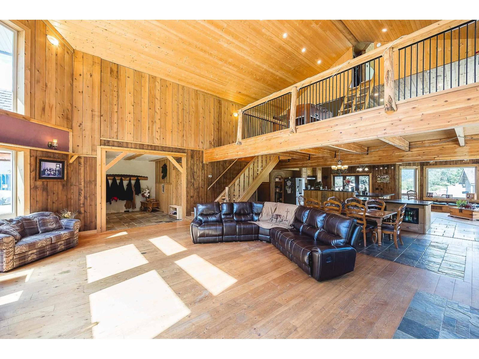 58261 Fancher Road, Laidlaw, Laidlaw, British Columbia  V0X 1L2 - Photo 11 - R3052590