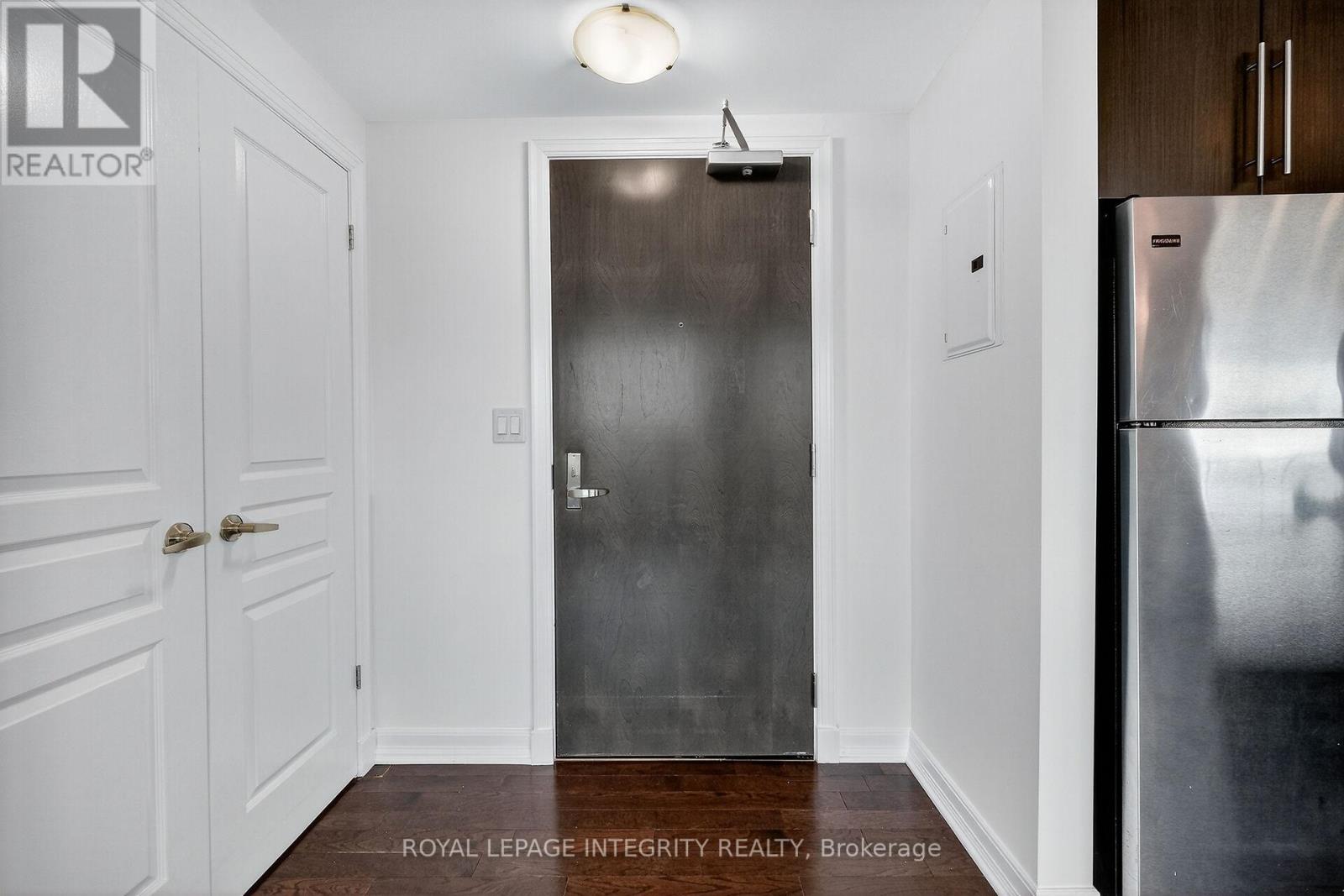 1113 - 238 Besserer Street, Ottawa, Ontario  K1N 6B1 - Photo 7 - X12429090
