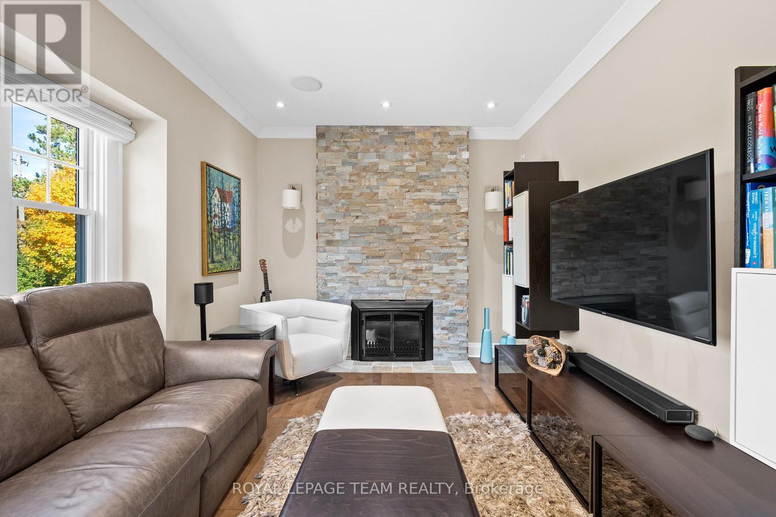 175 Springfield Road, Ottawa, Ontario  K1M 1C4 - Photo 14 - X12429119