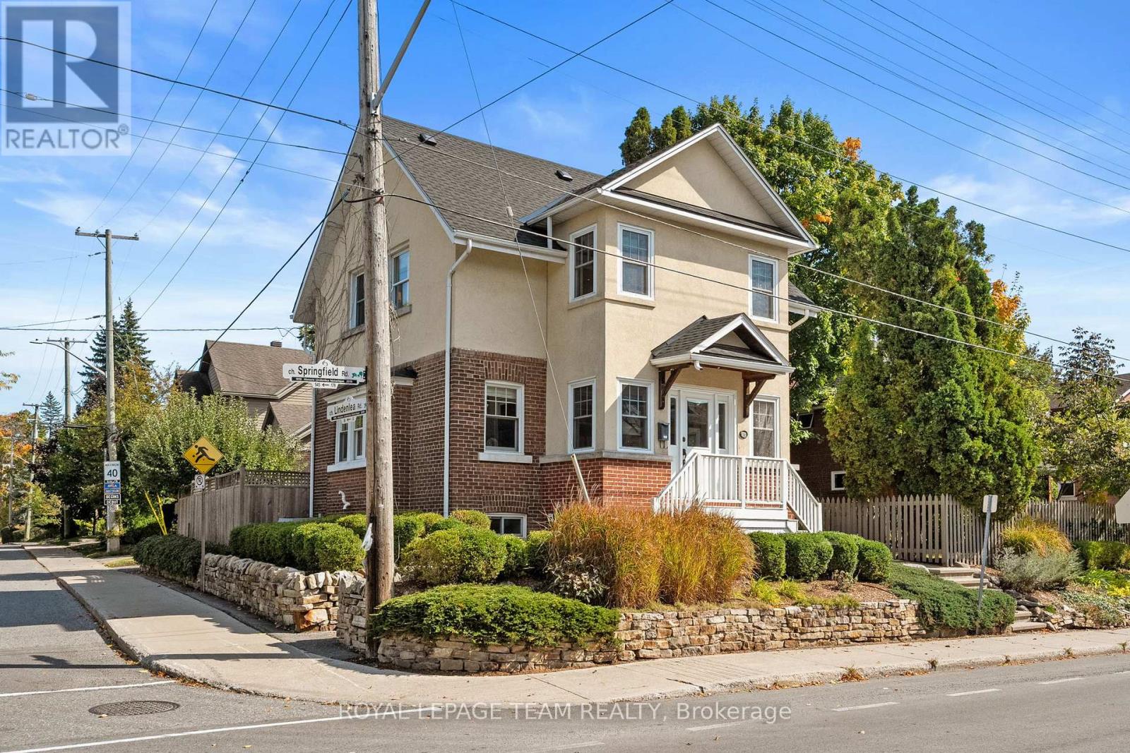 175 Springfield Road, Ottawa, Ontario  K1M 1C4 - Photo 2 - X12429119
