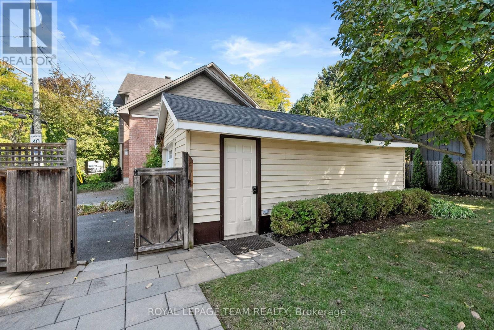 175 Springfield Road, Ottawa, Ontario  K1M 1C4 - Photo 41 - X12429119