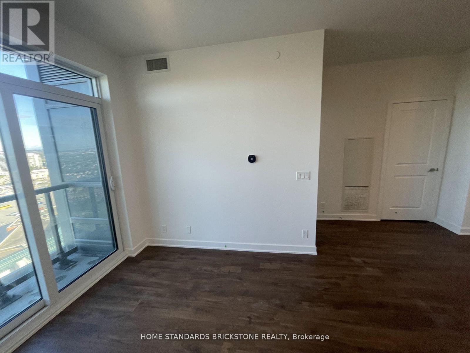2007 - 50 Upper Mall Way N, Vaughan, Ontario  L4J 0L8 - Photo 11 - N12428927