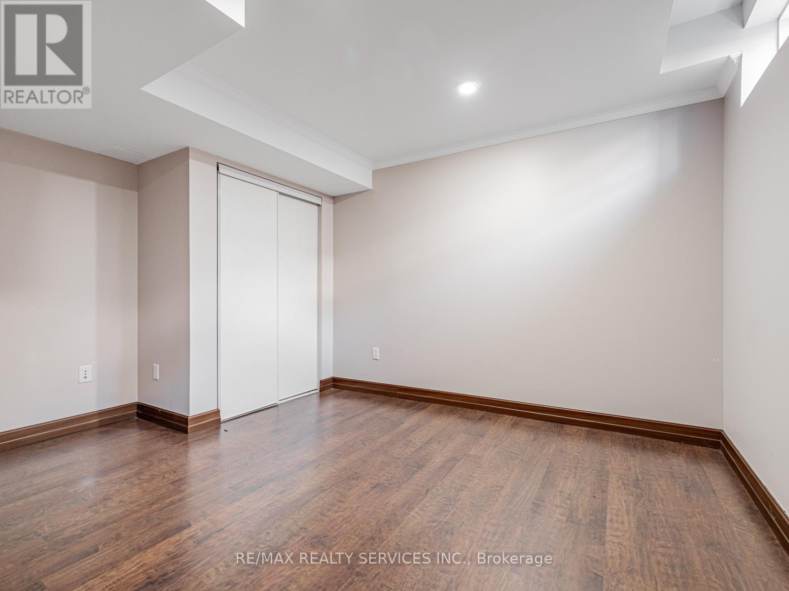 28 Siena Drive, Vaughan, Ontario  L4H 3K2 - Photo 47 - N12428934