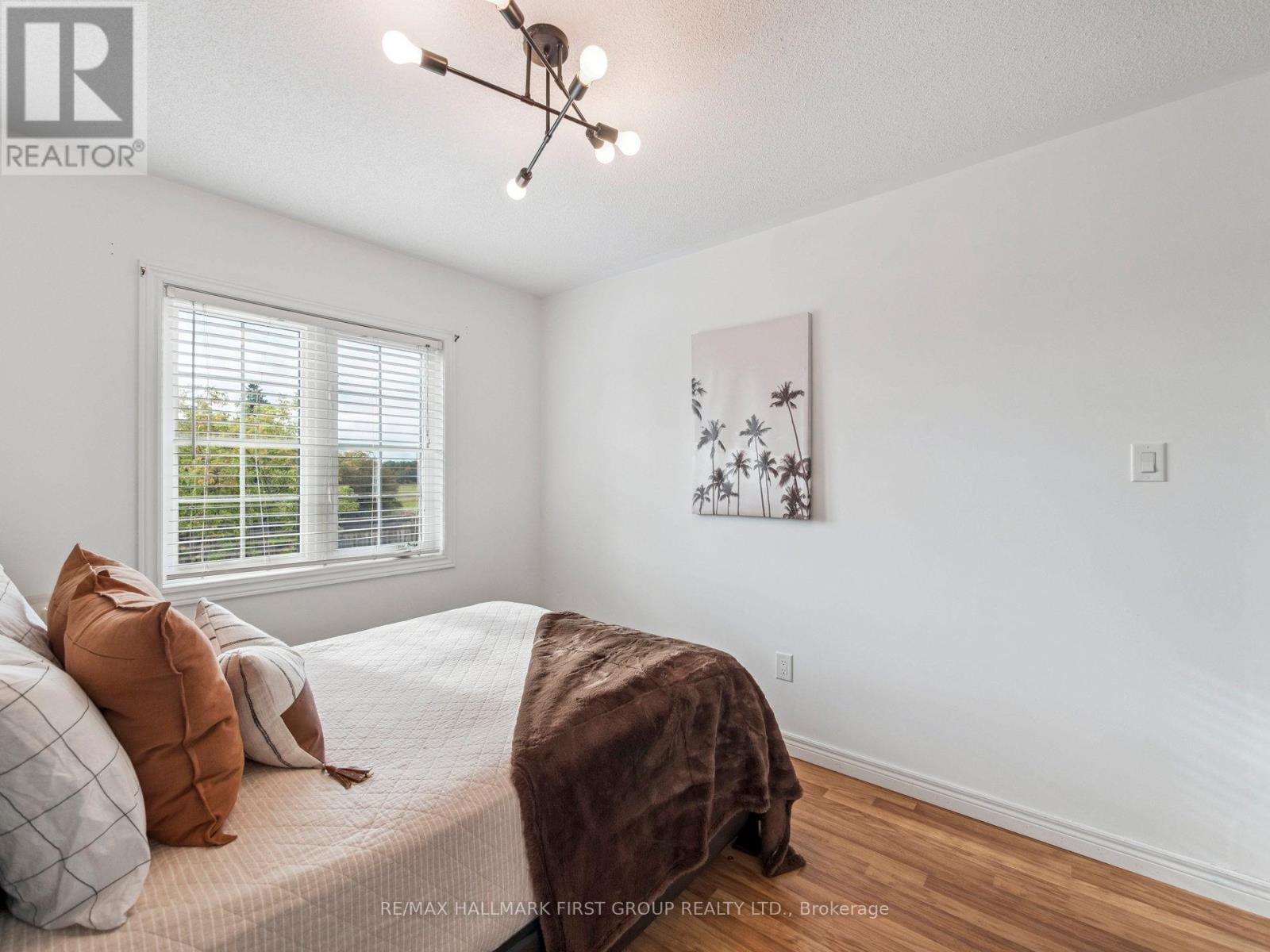 20 Crestbank Court, Vaughan, Ontario  L6A 0B2 - Photo 34 - N12428939