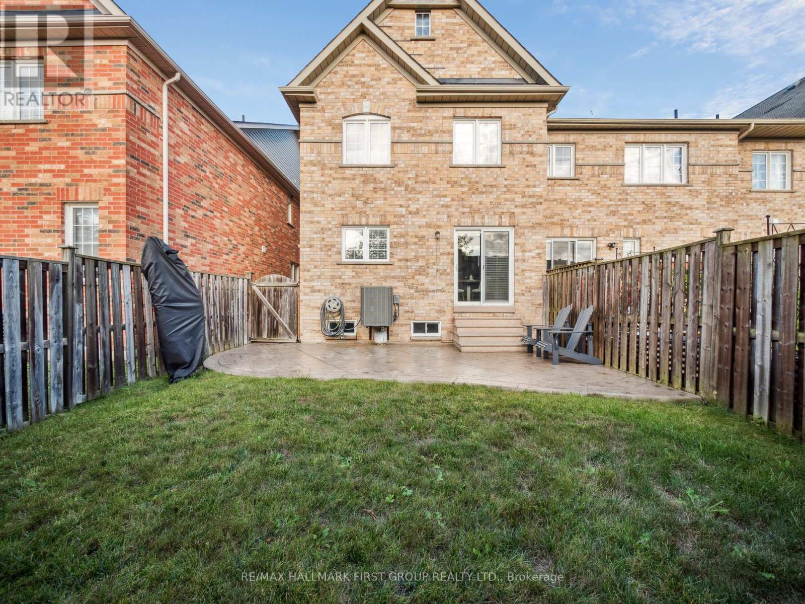 20 Crestbank Court, Vaughan, Ontario  L6A 0B2 - Photo 48 - N12428939