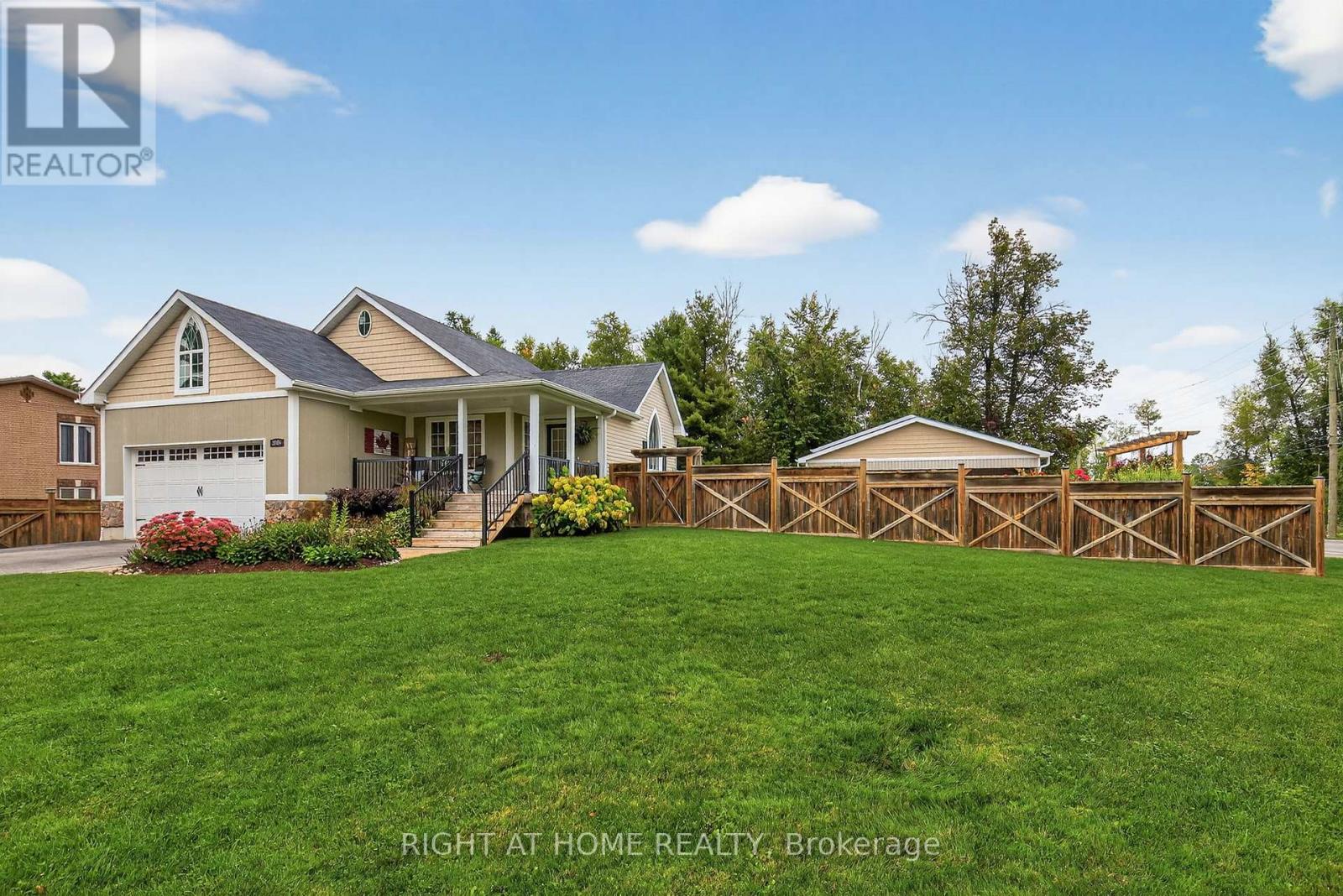 3005 Mason Drive, Innisfil, Ontario  L9S 2J8 - Photo 2 - N12428995