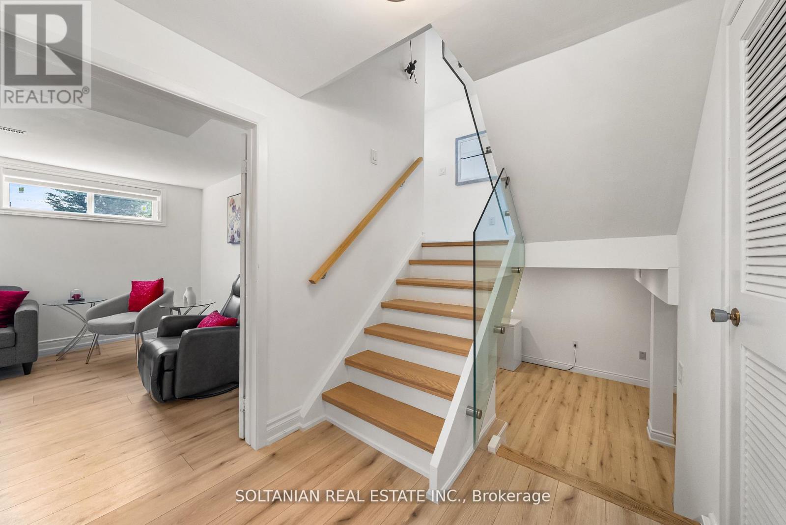 66 Lakeland Crescent, Richmond Hill, Ontario  L4E 2Z9 - Photo 25 - N12429053