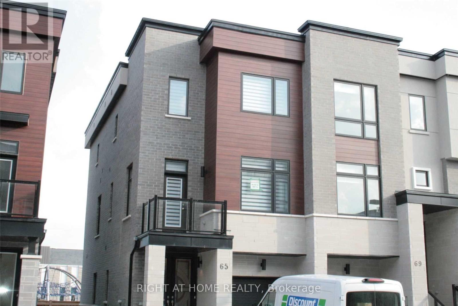 65 LASKIN DRIVE, Vaughan, Ontario