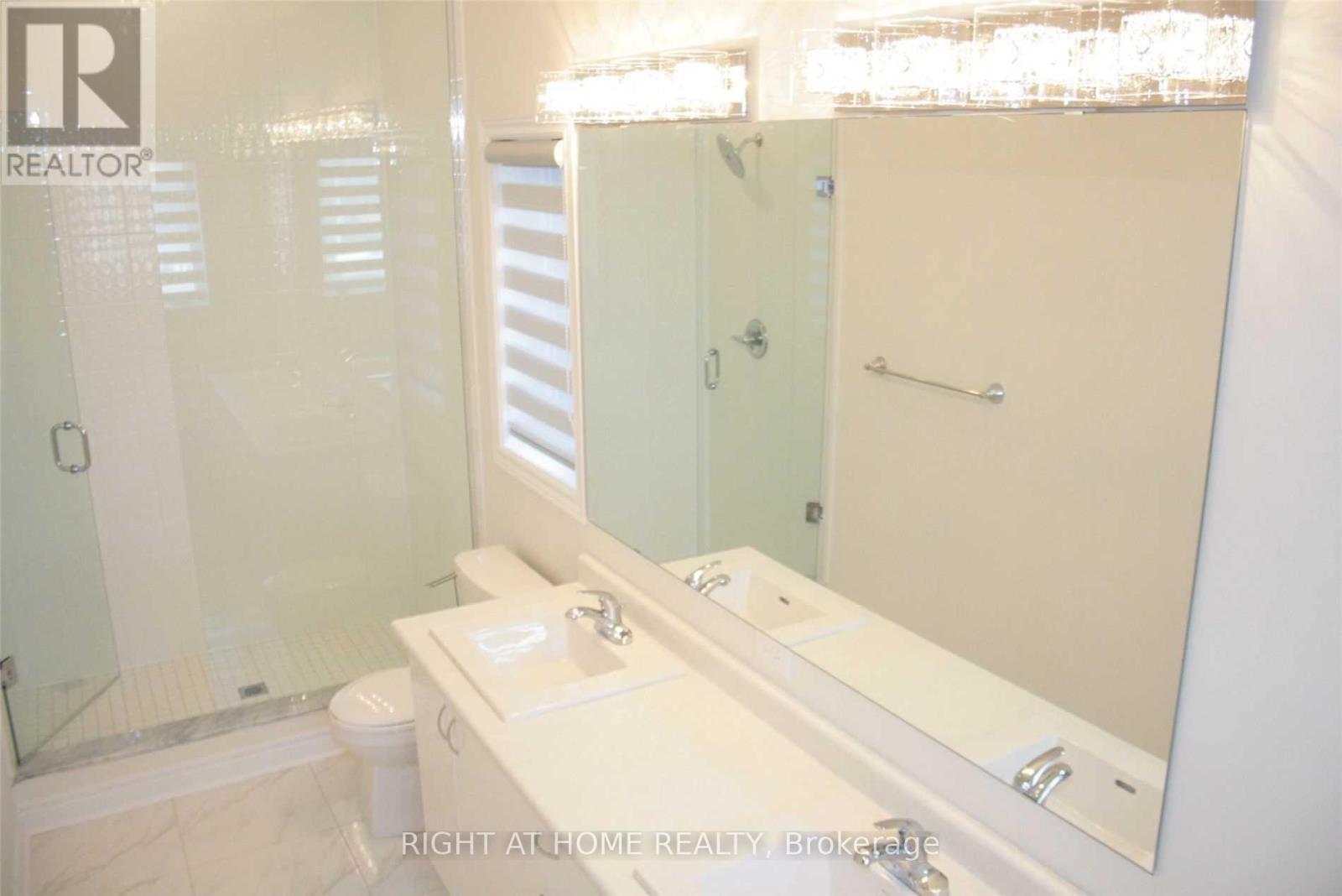 65 Laskin Drive, Vaughan, Ontario  L6A 5A4 - Photo 8 - N12429056
