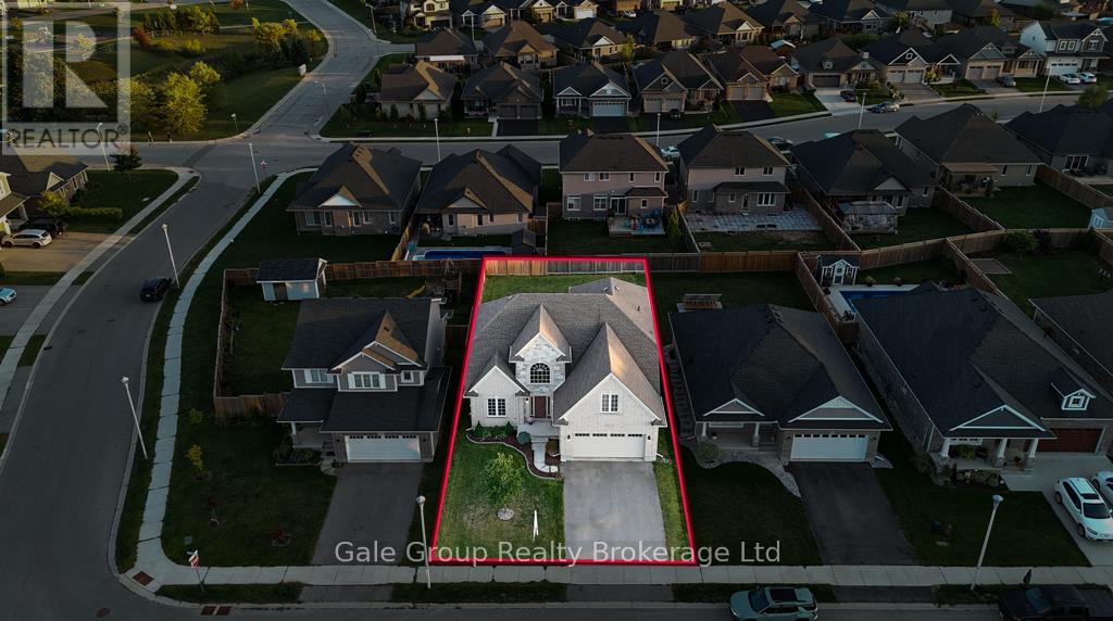 307 Wilson Avenue, Tillsonburg, Ontario  N4G 0H2 - Photo 30 - X12429121