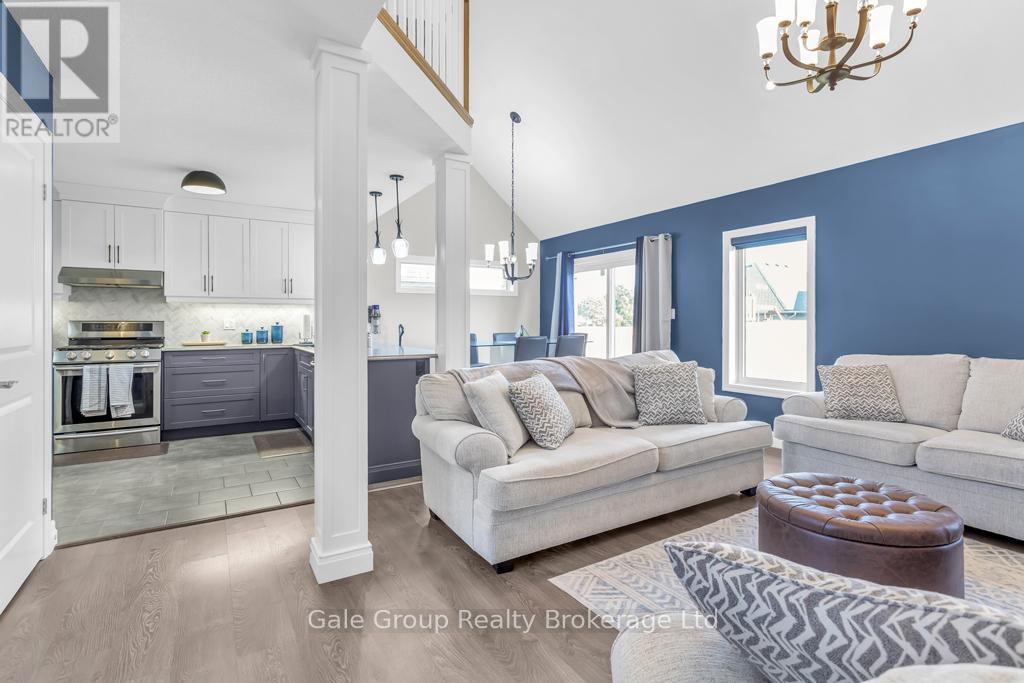307 Wilson Avenue, Tillsonburg, Ontario  N4G 0H2 - Photo 7 - X12429121