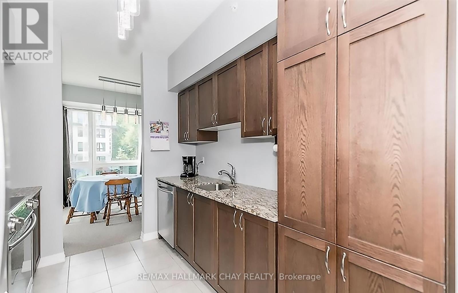 302 - 306 Essa Road, Barrie, Ontario  L9J 0H5 - Photo 7 - S12428929