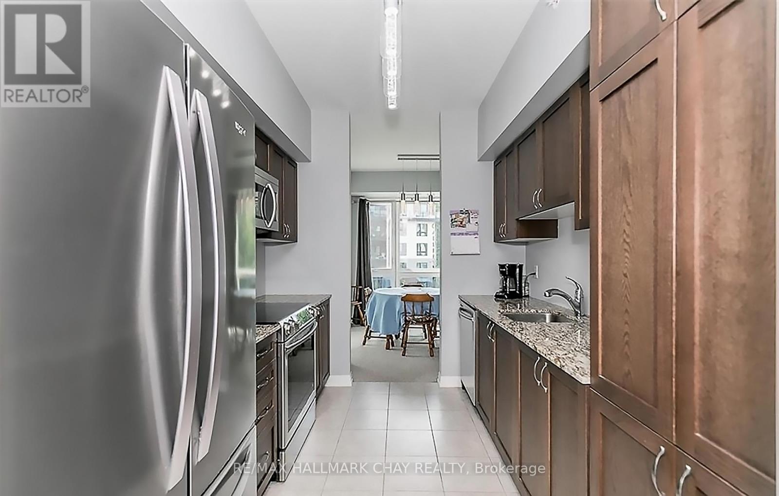 302 - 306 Essa Road, Barrie, Ontario  L9J 0H5 - Photo 8 - S12428929