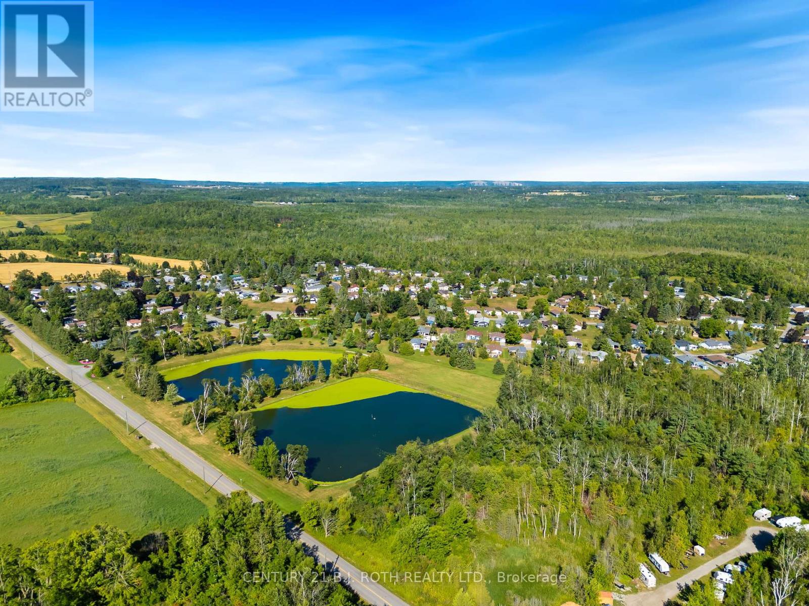 1 Maple Crescent, Oro-Medonte, Ontario  L0L 1T0 - Photo 22 - S12428930