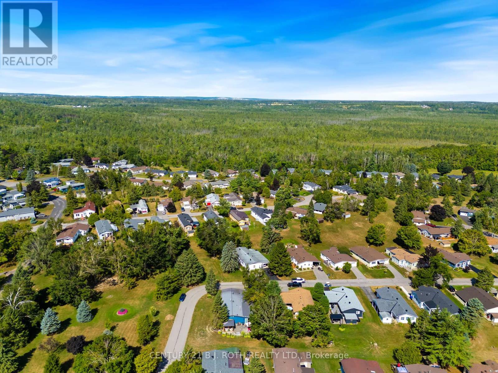 1 Maple Crescent, Oro-Medonte, Ontario  L0L 1T0 - Photo 24 - S12428930