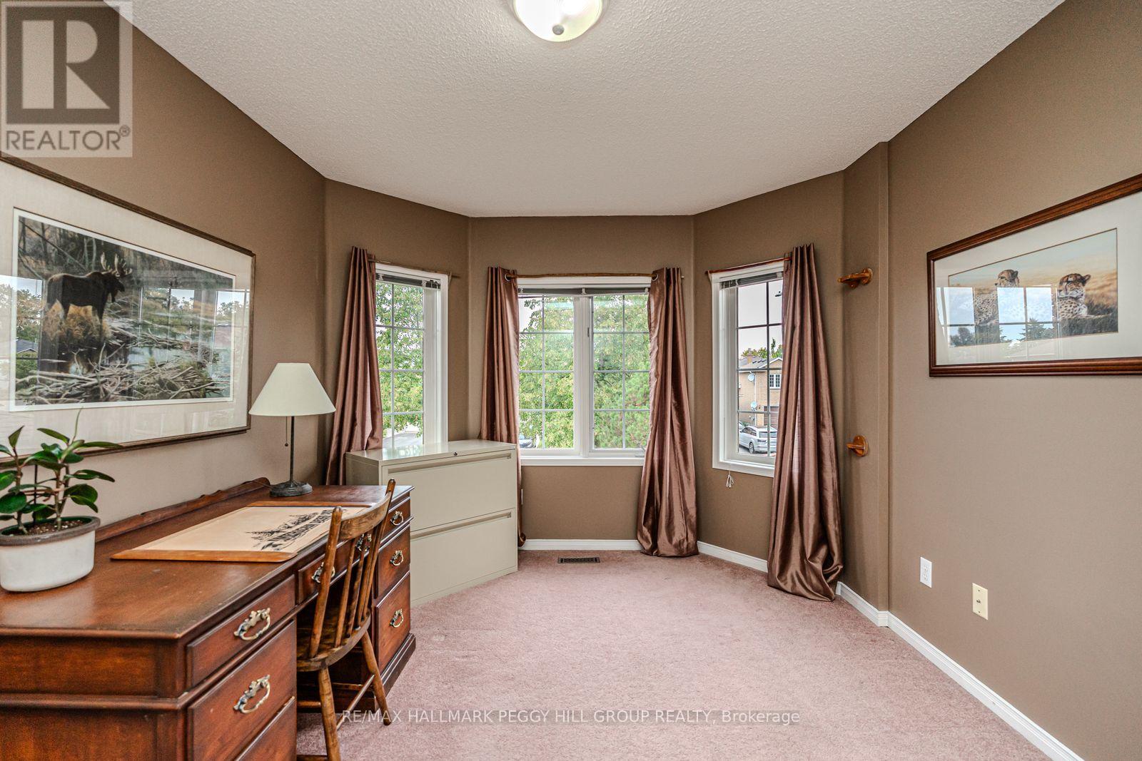 47 Finlay Road, Barrie, Ontario  L4N 7T7 - Photo 17 - S12429004